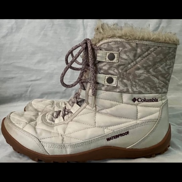 Women’s size 9 Columbia waterproof Minx Shorty winter boots - Picture 4 of 8